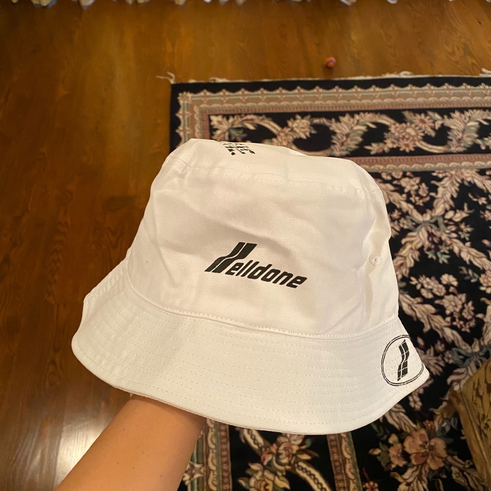 We11 done hat
